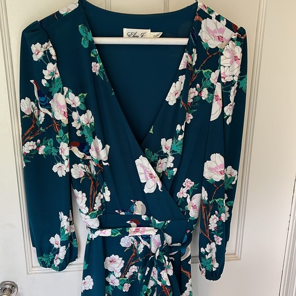 Eliza J wrap dress - Picture 2 of 4